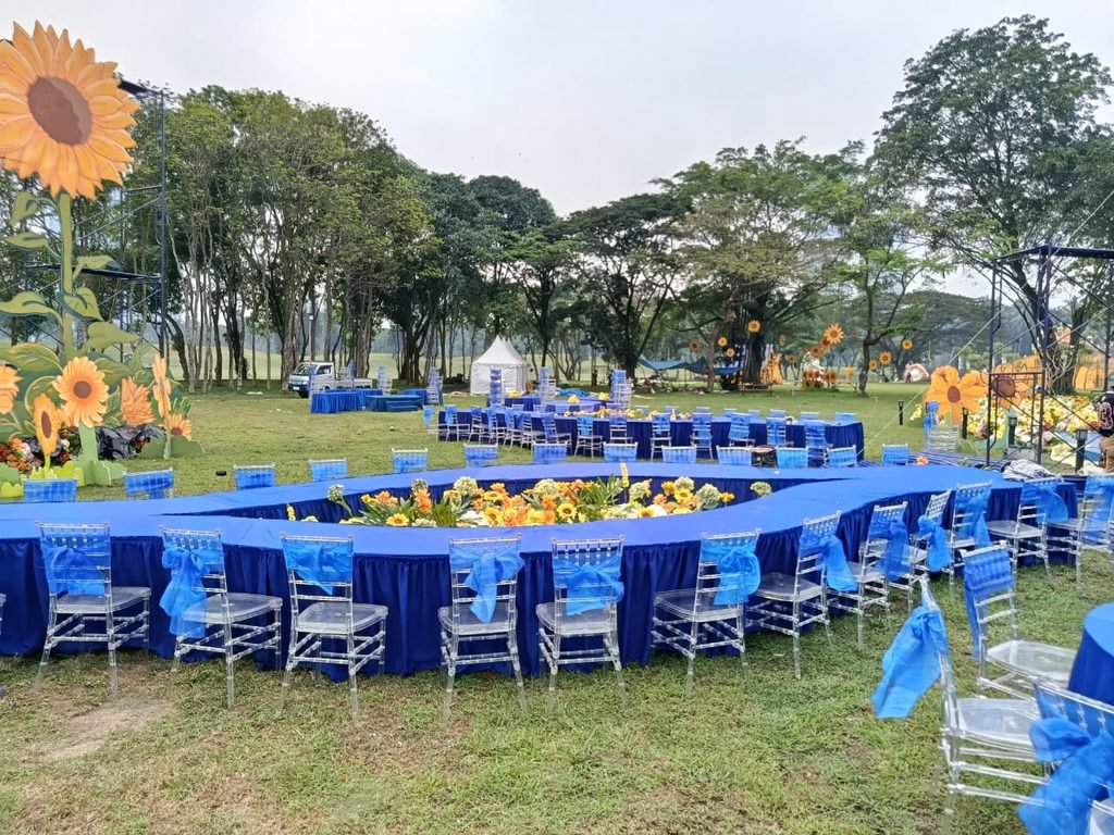 sewa meja custom event-jabodetabek