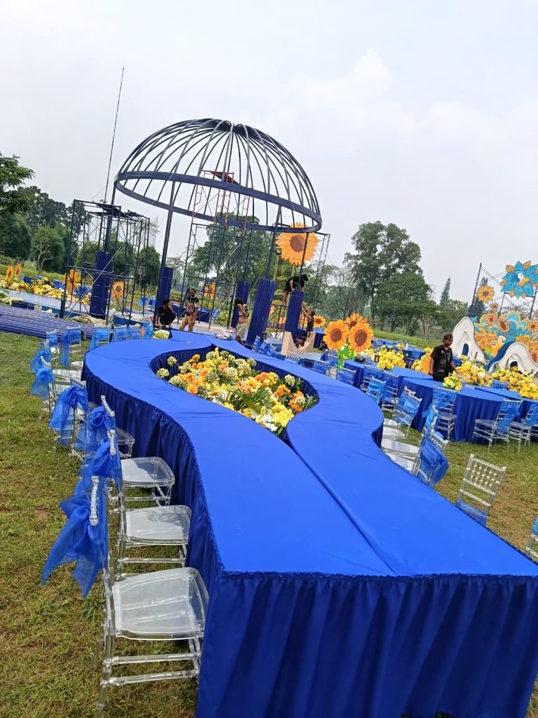 sewa meja custom event-jabodetabek